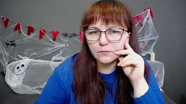 Snapshot of AliceInksSweetty chatting on October 26, 2025, 7:09 am AliceInksSweetty online show from October 26, 2025, 7:09 am