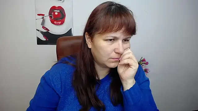 Snapshot of AliceInksSweetty chatting on October 11, 2025, 6:14 am AliceInksSweetty online show from October 11, 2025, 6:14 am