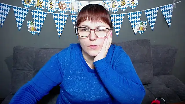 Snapshot of AliceInksSweetty chatting on September 27, 2025, 6:08 am AliceInksSweetty online show from September 27, 2025, 6:08 am