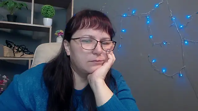 Snapshot of AliceInksSweetty chatting on November 30, 2025, 6:58 am AliceInksSweetty online show from November 30, 2025, 6:58 am