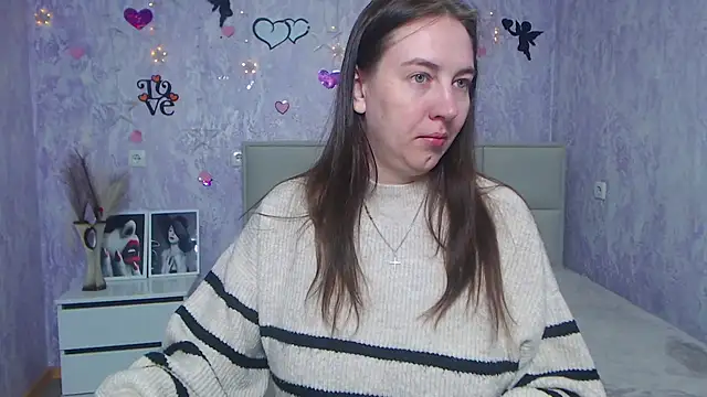 Snapshot of KaleyReed chatting on March 3, 2025, 6:35 pm KaleyReed online show from March 3, 2025, 6:35 pm