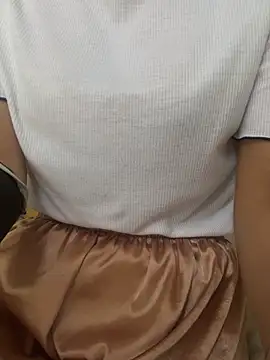 Snapshot of DulceMya6 chatting on March 6, 2026, 1:39 pm DulceMya6 online show from March 6, 2026, 1:39 pm