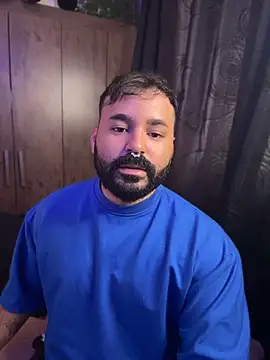 johnnyalx online show from July 30, 2026, 7:02 pm