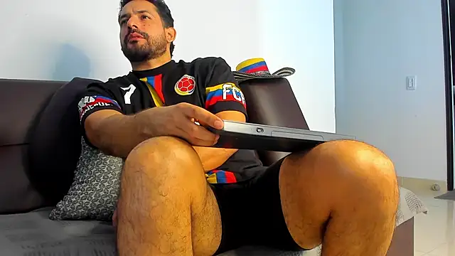 JorsMontero online show from June 24, 2026, 2:37 pm