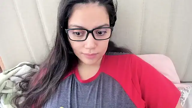 roniewester online show from October 10, 2025, 12:17 pm