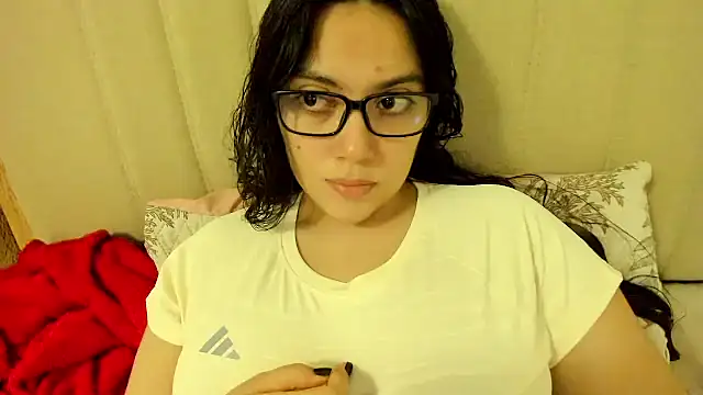 roniewester online show from July 5, 2026, 11:55 pm