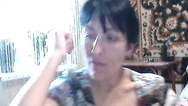 SunnyAmorre online show from June 20, 2026, 12:21 pm