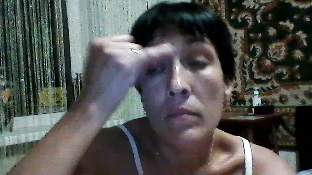 SunnyAmorre online show from August 2, 2026, 7:55 pm