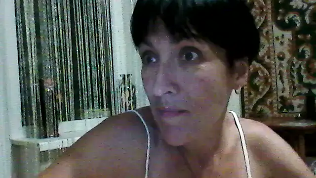 SunnyAmorre online show from July 4, 2026, 10:14 pm
