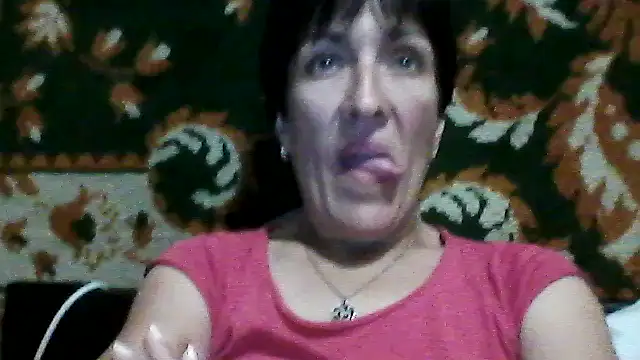 Snapshot of SunnyAmorre chatting on May 28, 2026, 8:37 pm SunnyAmorre online show from May 28, 2026, 8:37 pm