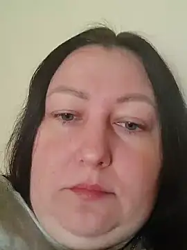Snapshot of Rini333 chatting on February 11, 2025, 1:20 pm Rini333 online show from February 11, 2025, 1:20 pm