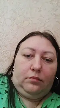 Snapshot of Rini333 chatting on March 8, 2025, 10:32 am Rini333 online show from March 8, 2025, 10:32 am