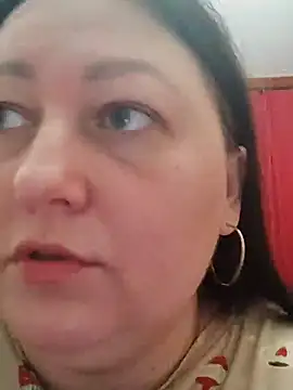 Snapshot of Rini333 chatting on November 16, 2025, 4:50 am Rini333 online show from November 16, 2025, 4:50 am