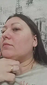 Snapshot of Rini333 chatting on February 24, 2025, 6:15 pm Rini333 online show from February 24, 2025, 6:15 pm