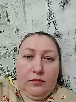 Snapshot of Rini333 chatting on November 25, 2025, 12:27 pm Rini333 online show from November 25, 2025, 12:27 pm