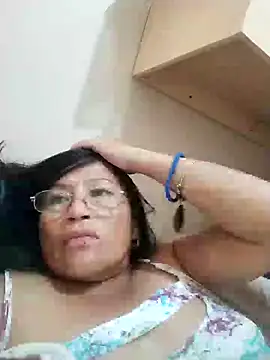 Snapshot of sizzling_babe chatting on January 31, 2025, 12:51 pm sizzling babe online show from January 31, 2025, 12:51 pm