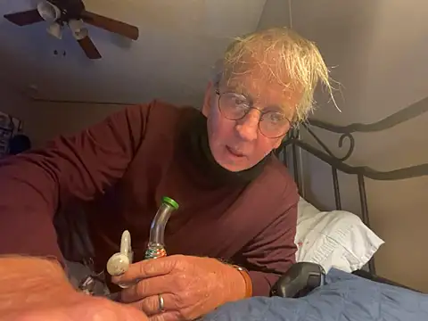 Snapshot of jck1m0t chatting on October 26, 2025, 12:00 am jck1m0t online show from October 26, 2025, 12:00 am