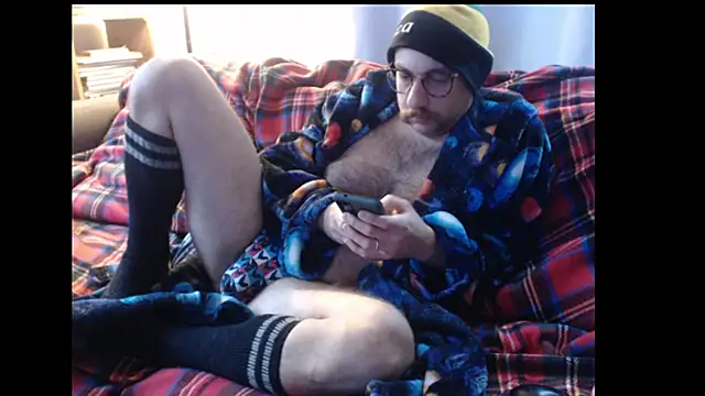 Snapshot of whiskyjane69 chatting on November 18, 2025, 11:57 am whiskyjane69 online show from November 18, 2025, 11:57 am