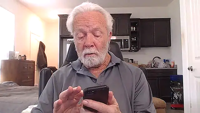 Snapshot of rockpoint69 chatting on May 22, 2026, 3:21 pm rockpoint69 online show from May 22, 2026, 3:21 pm
