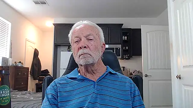 Snapshot of rockpoint69 chatting on March 1, 2026, 9:04 pm rockpoint69 online show from March 1, 2026, 9:04 pm