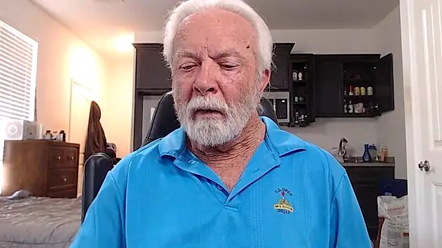 Snapshot of rockpoint69 chatting on April 9, 2026, 11:55 pm rockpoint69 online show from April 9, 2026, 11:55 pm