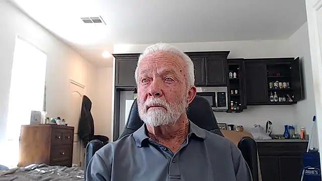 Snapshot of rockpoint69 chatting on February 8, 2026, 9:12 pm rockpoint69 online show from February 8, 2026, 9:12 pm