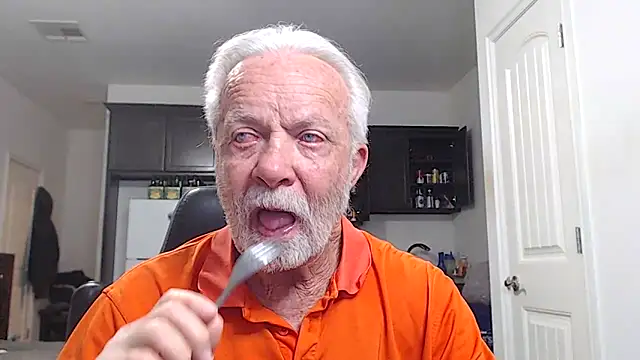 Snapshot of rockpoint69 chatting on March 6, 2026, 12:33 pm rockpoint69 online show from March 6, 2026, 12:33 pm