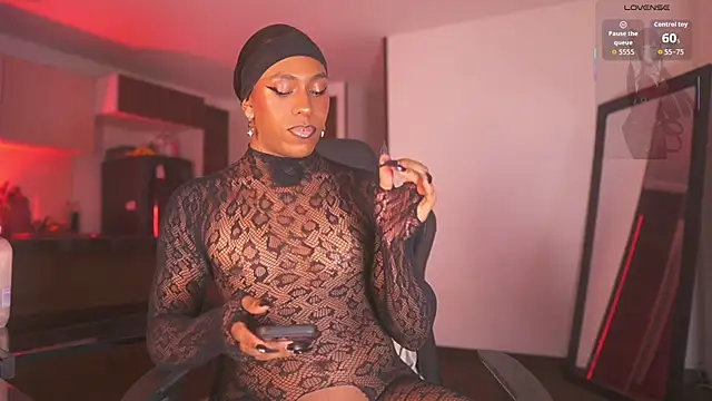 AmberRaus online show from February 19, 2026, 12:51 am