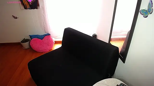 Snapshot of sexylatina001 chatting on October 23, 2025, 2:49 pm sexylatina001 online show from October 23, 2025, 2:49 pm