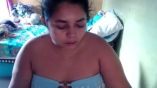 yulieth bbw online show from April 9, 2026, 11:27 am