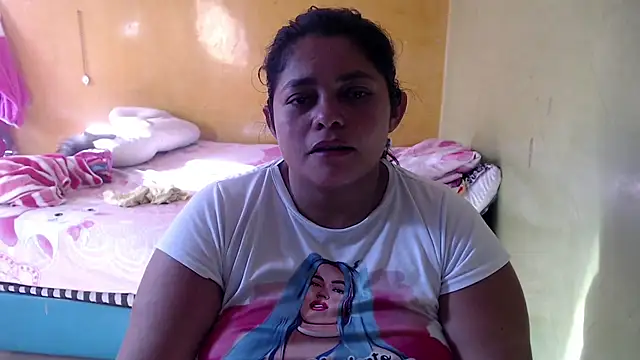 Snapshot of yulieth_bbw chatting on June 28, 2026, 12:55 pm yulieth bbw online show from June 28, 2026, 12:55 pm