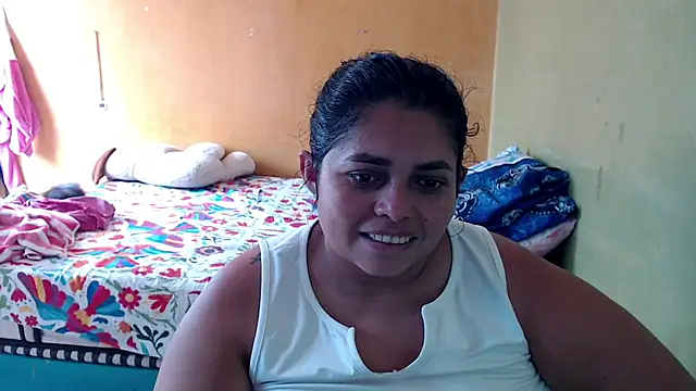 Snapshot of yulieth_bbw chatting on August 1, 2026, 6:50 pm yulieth bbw online show from August 1, 2026, 6:50 pm