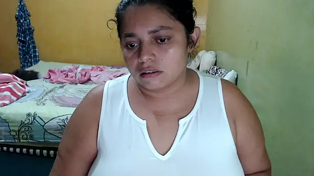 Snapshot of yulieth_bbw chatting on July 13, 2026, 5:51 am yulieth bbw online show from July 13, 2026, 5:51 am