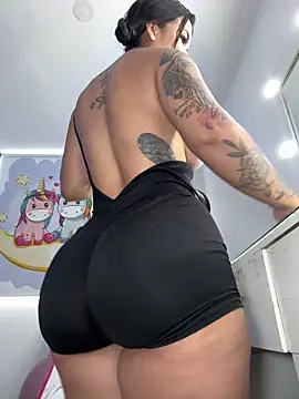 lau ass goddess online show from February 4, 2026, 1:17 pm