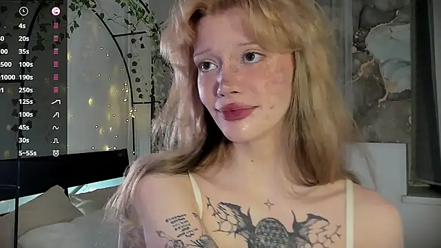 Snapshot of boobsybootie chatting on June 7, 2026, 9:20 pm boobsybootie online show from June 7, 2026, 9:20 pm