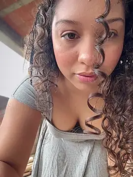 Snapshot of Shara_dreams chatting on February 22, 2026, 5:03 pm Shara dreams online show from February 22, 2026, 5:03 pm