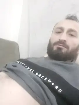 Snapshot of Yaramaz331 chatting on March 18, 2025, 7:22 am Yaramaz331 online show from March 18, 2025, 7:22 am