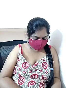 Snapshot of Your-mohana chatting on February 18, 2026, 12:56 pm Your-mohana online show from February 18, 2026, 12:56 pm
