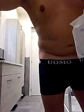 Snapshot of kekko-1982 chatting on February 10, 2025, 8:53 am kekko-1982 online show from February 10, 2025, 8:53 am