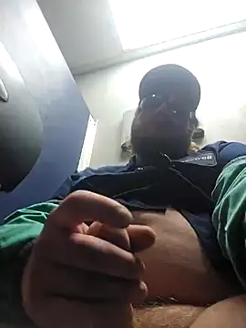 WhiteMeat069 online show from February 6, 2025, 1:05 am