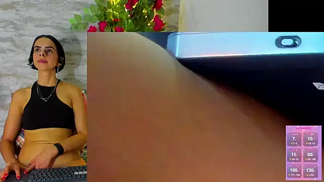 Snapshot of Amelia_Myers chatting on December 4, 2025, 10:53 pm Amelia Myers online show from December 4, 2025, 10:53 pm