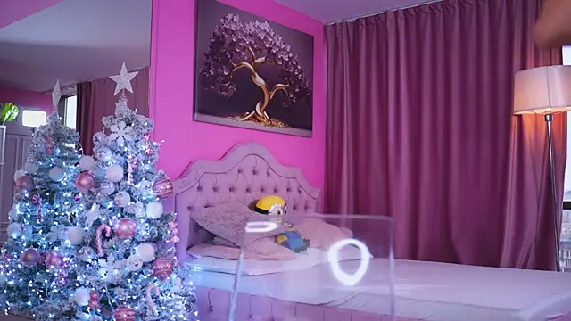 AshleySinn online show from December 22, 2025, 11:21 am