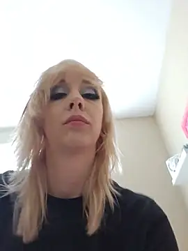 AmethystFoxx online show from August 2, 2026, 3:20 pm