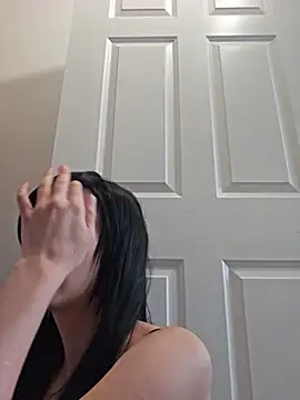 AmethystFoxx online show from July 21, 2026, 3:13 pm