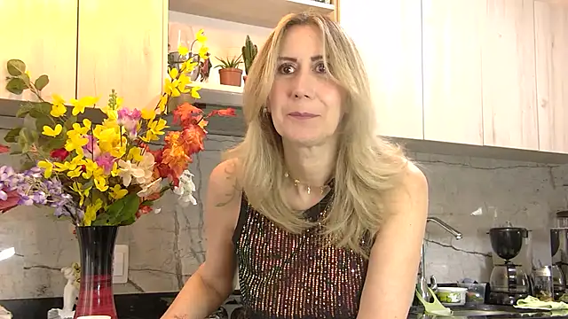 Snapshot of ashleymilf_1 chatting on June 3, 2026, 6:01 pm ashleymilf 1 online show from June 3, 2026, 6:01 pm