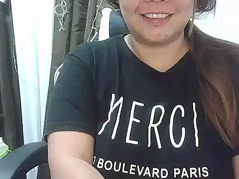 wild amber25 online show from February 3, 2026, 12:43 pm