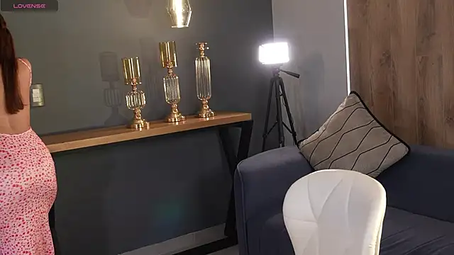 Snapshot of NaomiSainz chatting on November 14, 2025, 11:14 am NaomiSainz online show from November 14, 2025, 11:14 am