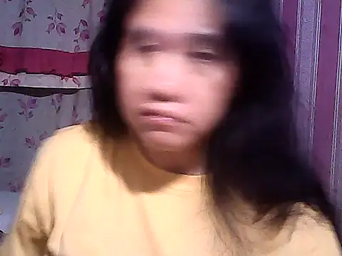 sweetsosie18 online show from November 29, 2025, 7:47 pm