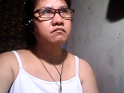 sweetsosie18 online show from February 11, 2026, 5:29 am