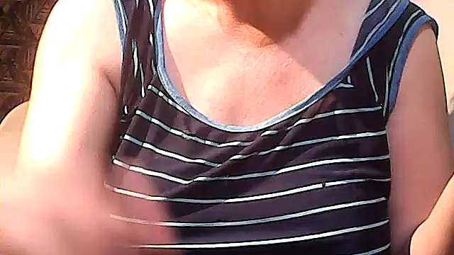 sweetsosie18 online show from December 3, 2025, 3:55 pm